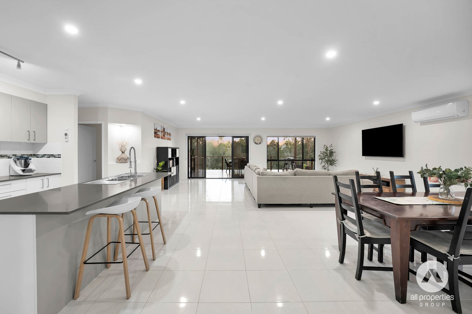 83-85 Gumview Crescent, Flagstone QLD 4280, Flagstone - Thumbnail 7