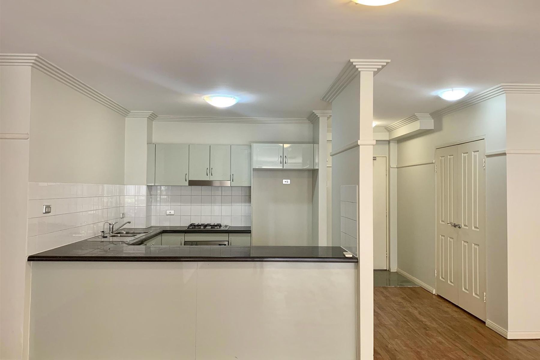 4/1-3 Sherwin Avenue, Castle Hill NSW 2154, Castle Hill - Thumbnail 2