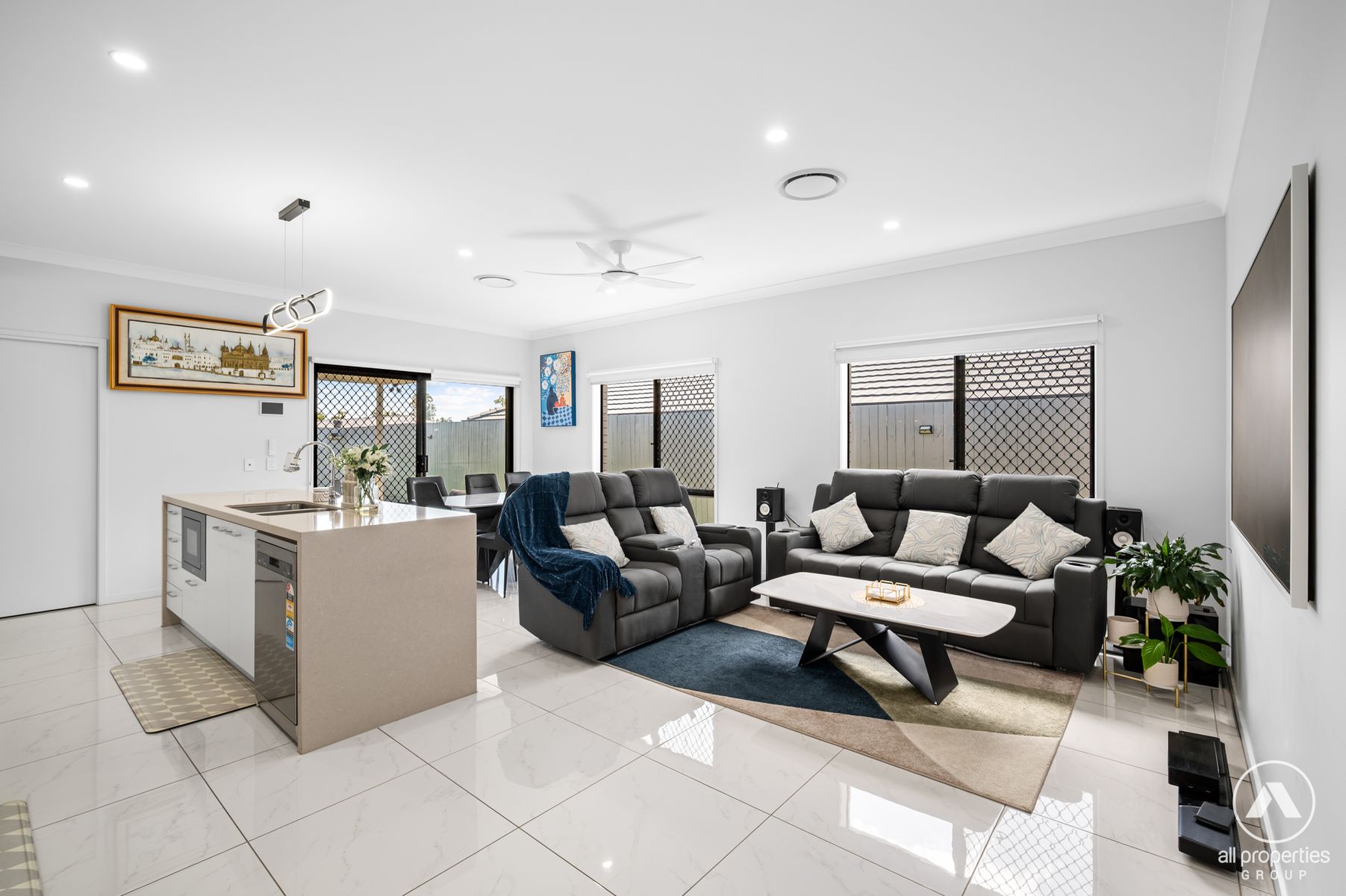 59a Blackwell Street, Hillcrest QLD 4118, Hillcrest - Thumbnail 3