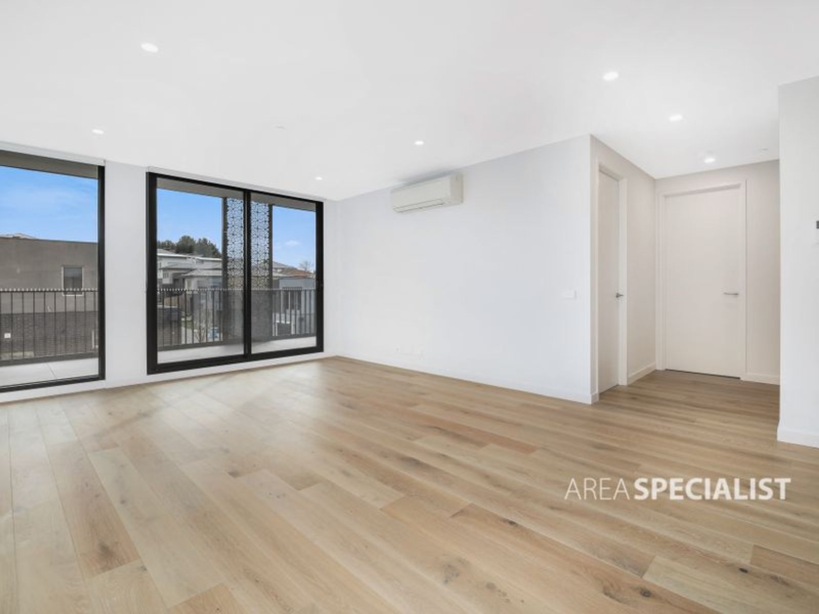 105/1 Red Hill Terrrace, Doncaster East, VIC 3109, Doncaster East - Thumbnail 5