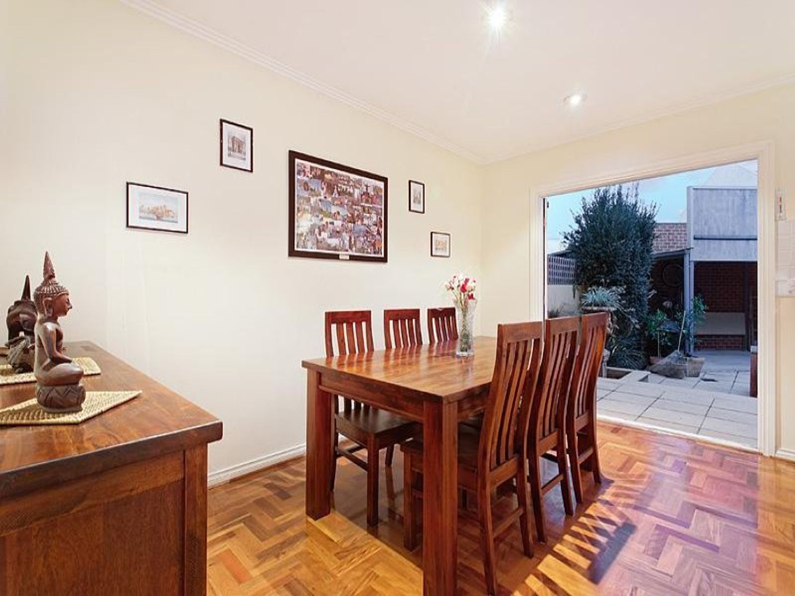 49 Cakebread Mews, Kensington - Thumbnail 4
