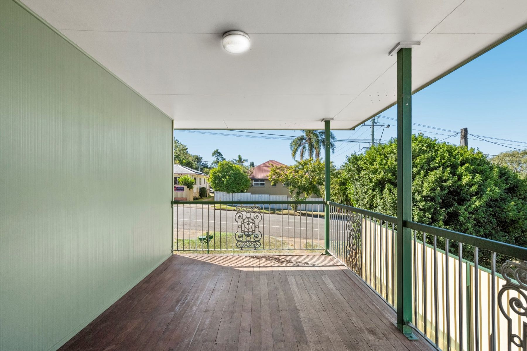 221 Blackstone Road, Silkstone QLD 4304, Silkstone - Thumbnail 7