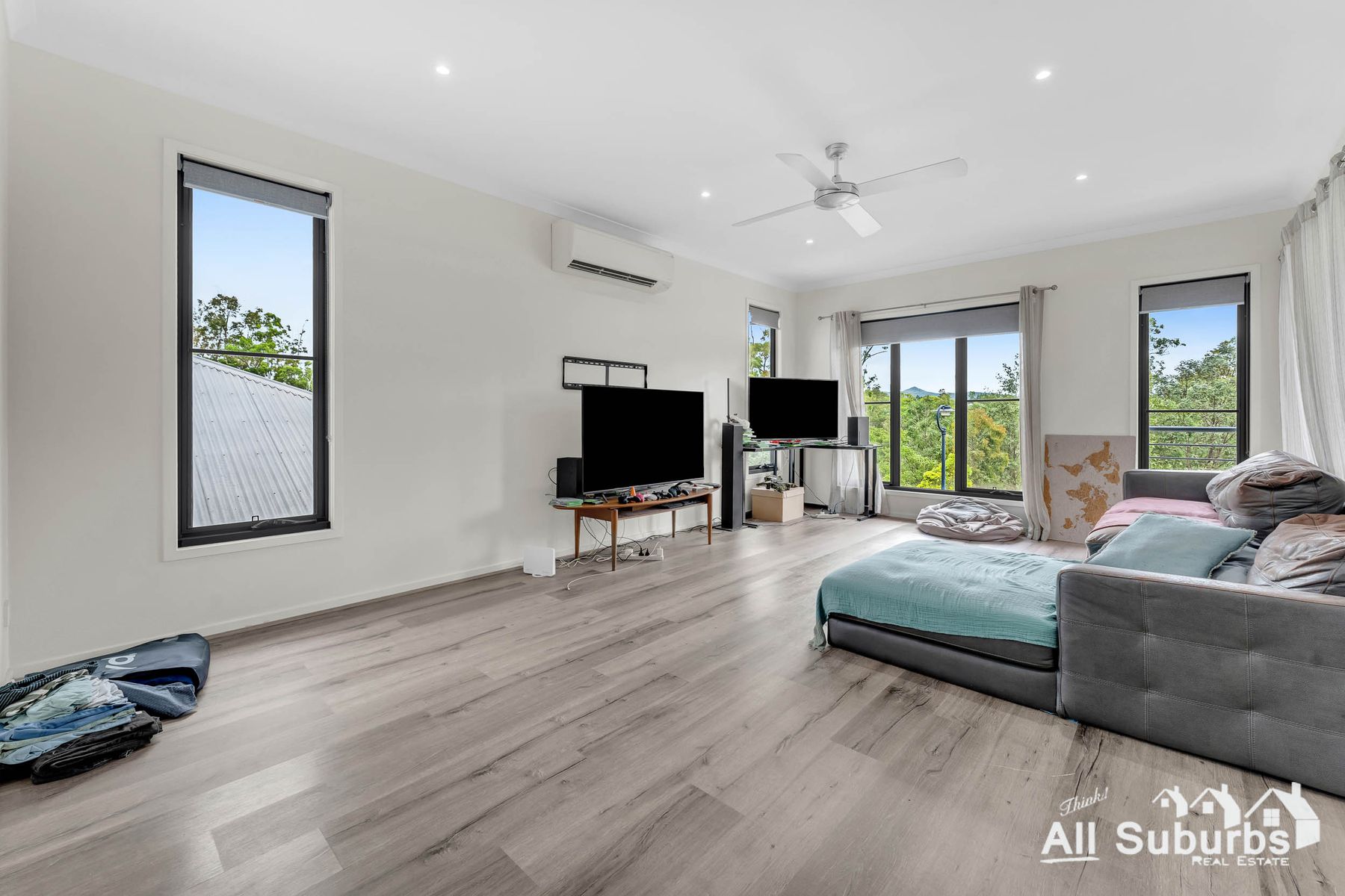 36 Daydream Crescent, Springfield Lakes QLD 4300, Springfield Lakes - Thumbnail 2