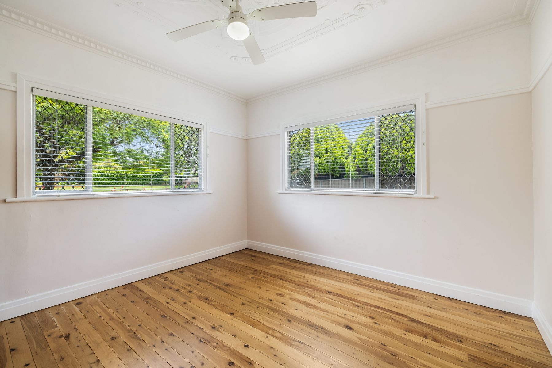 737 Ruthven Street, South Toowoomba QLD 4350, South Toowoomba - Thumbnail 7
