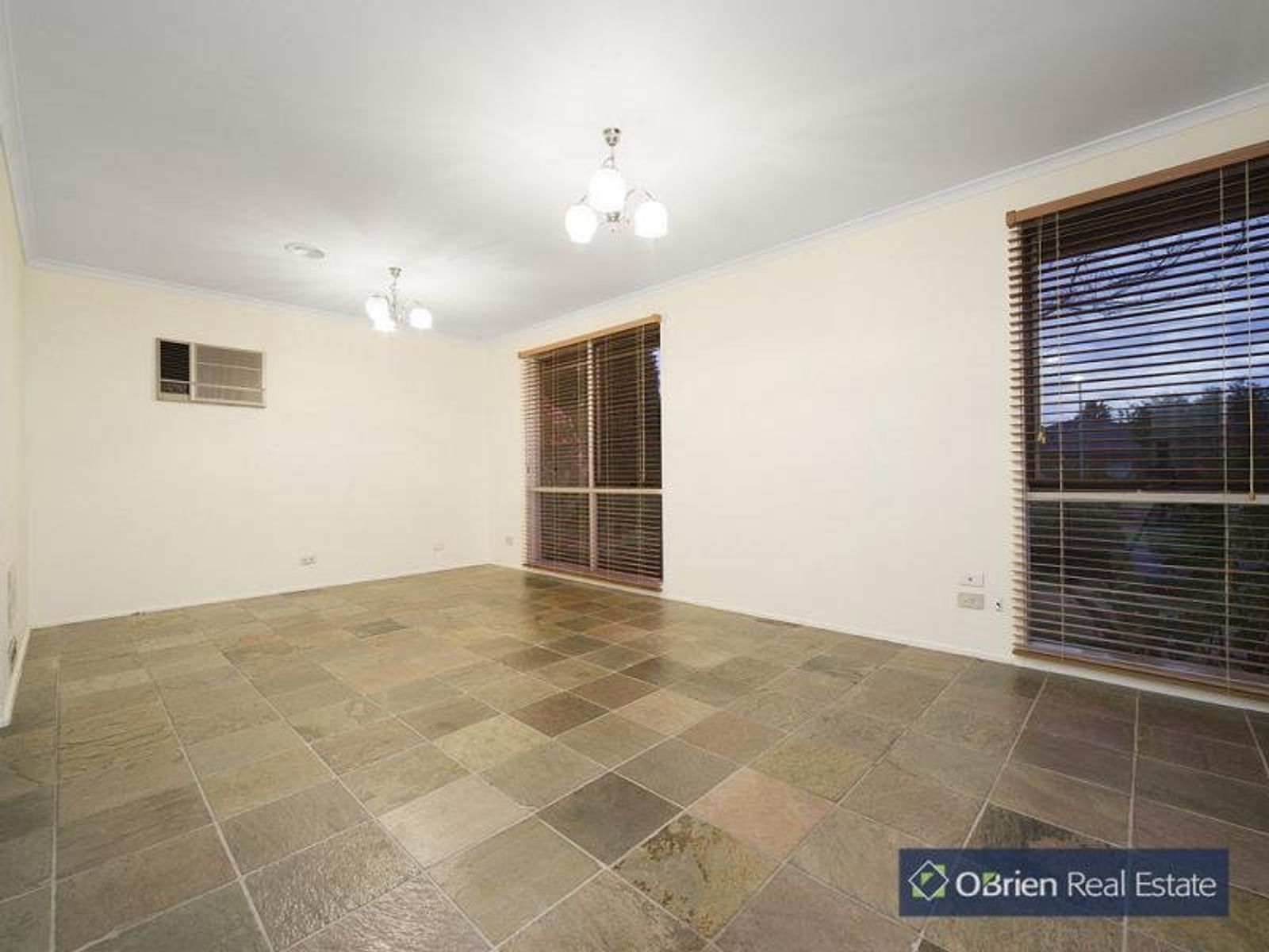 16 Eildon Road, Endeavour Hills, VIC 3802, Endeavour Hills - Thumbnail 7