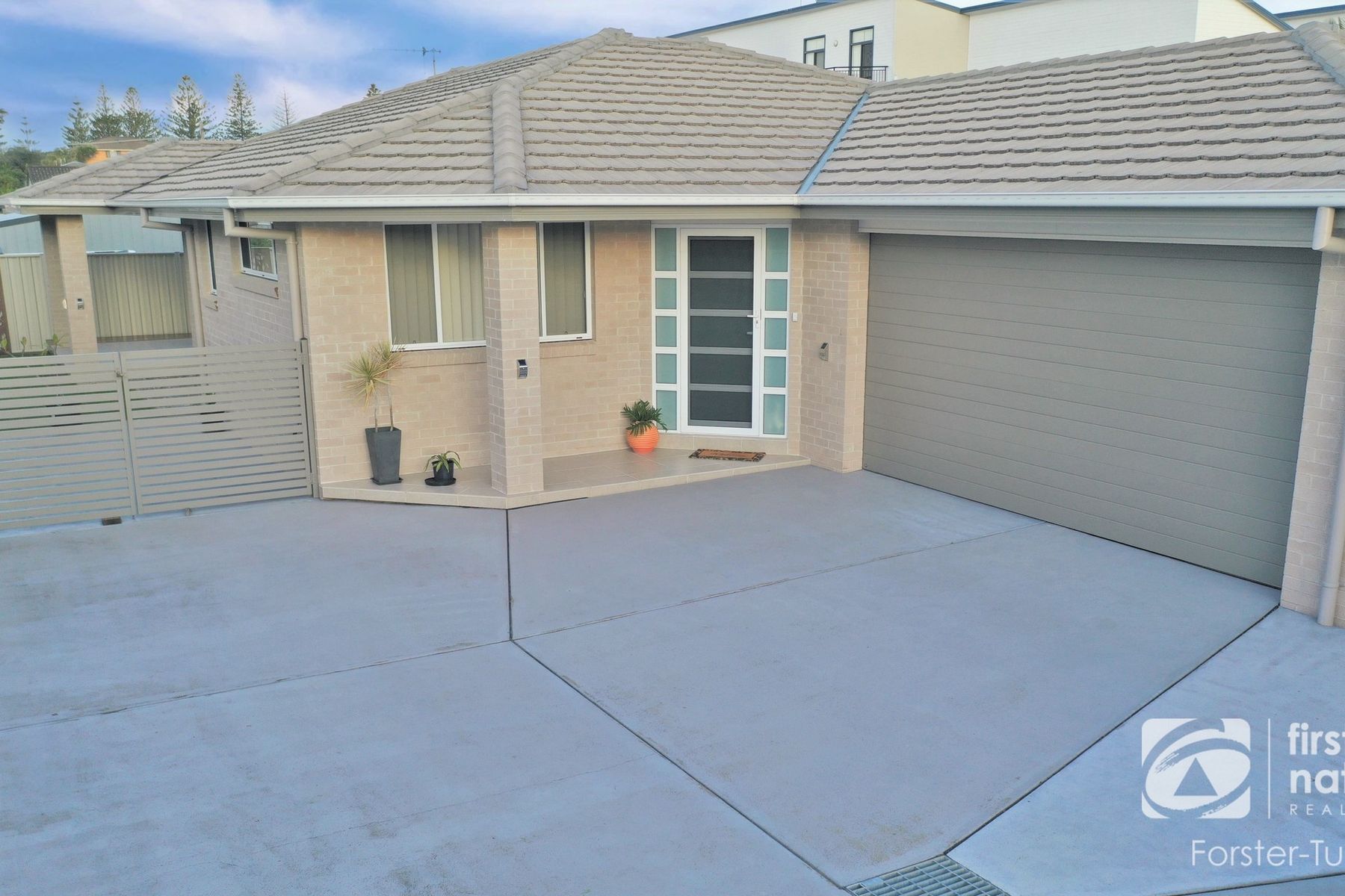 2/41 Parkes Street, Tuncurry NSW 2428