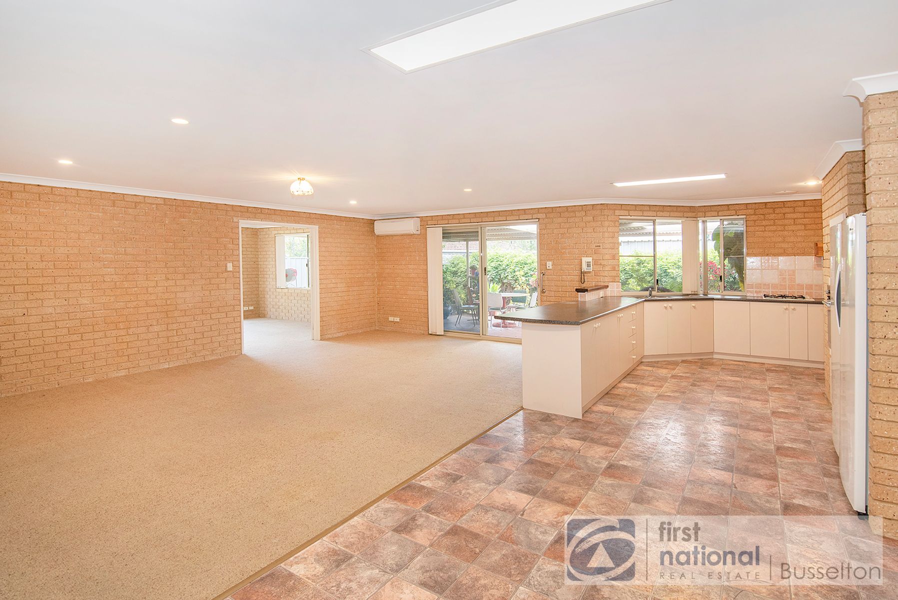 7 Huntress Cove, West Busselton WA 6280, West Busselton - Thumbnail 4