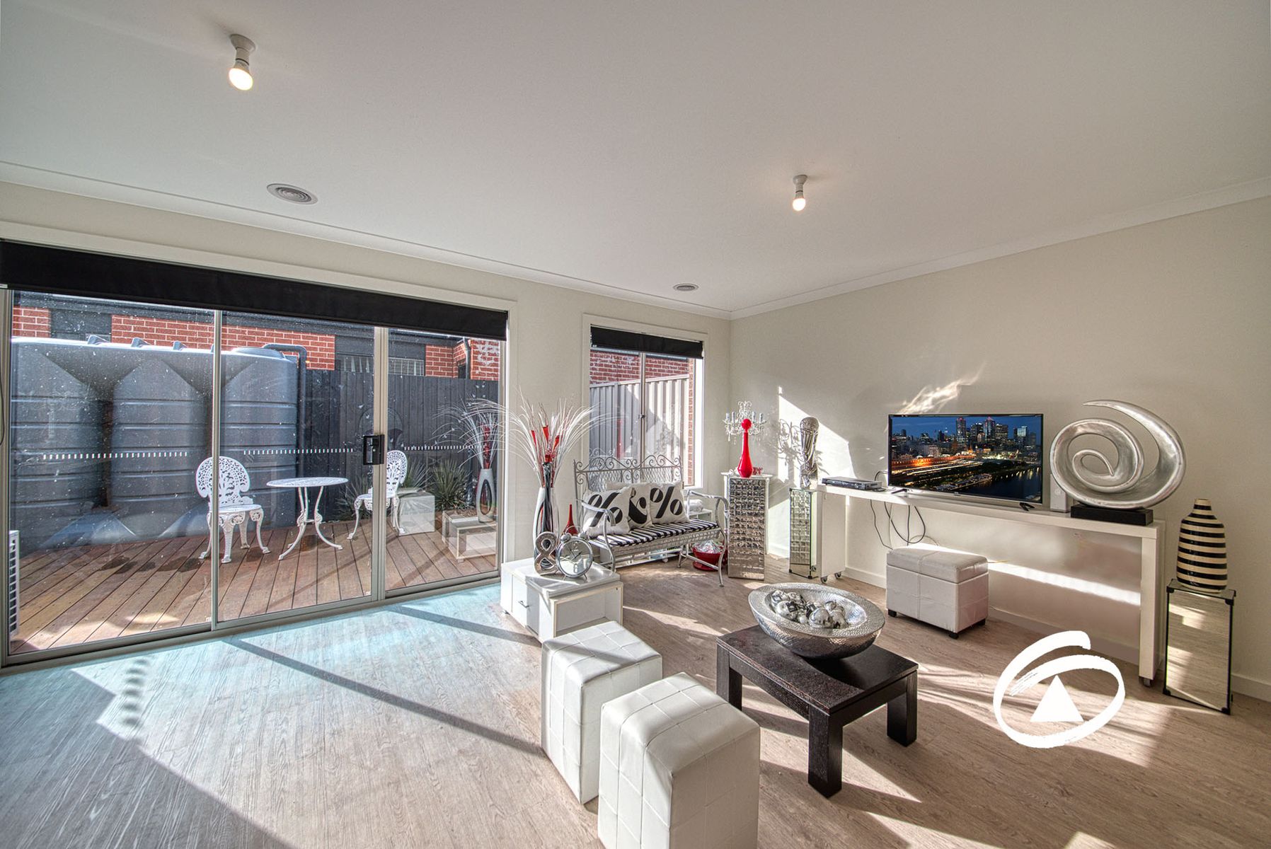 11 Woodlet Place, Pakenham VIC 3810, Pakenham - Thumbnail 2