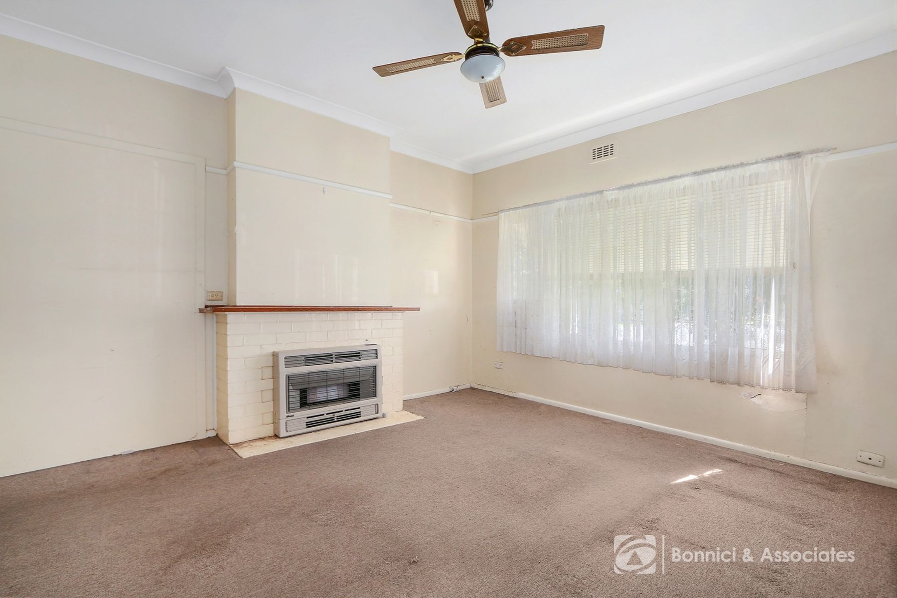5 Pollard Street, Wodonga VIC 3690, Wodonga - Thumbnail 3