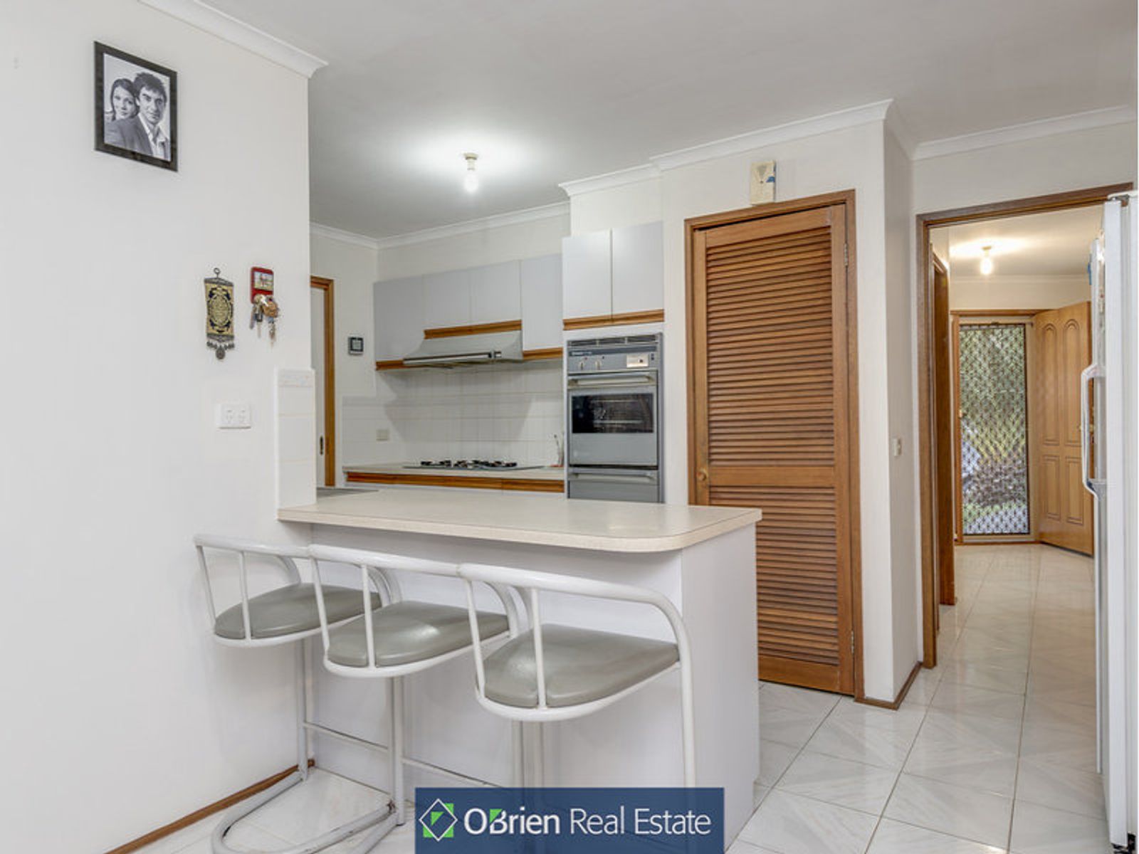 16 Nareen Avenue, Endeavour Hills, VIC 3802, Endeavour Hills - Thumbnail 5