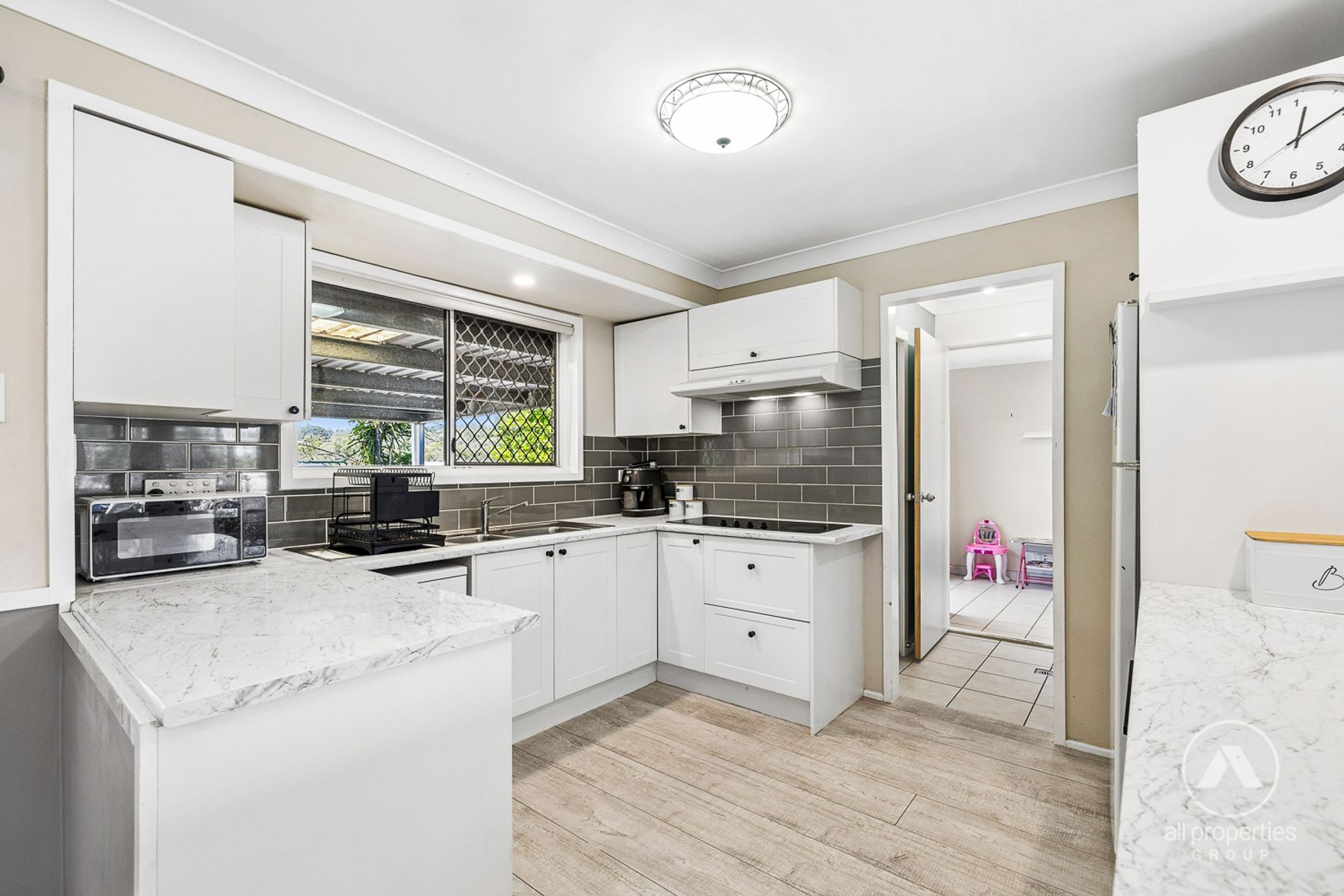 46 BENJUL DRIVE, Beenleigh QLD 4207, Beenleigh - Thumbnail 3
