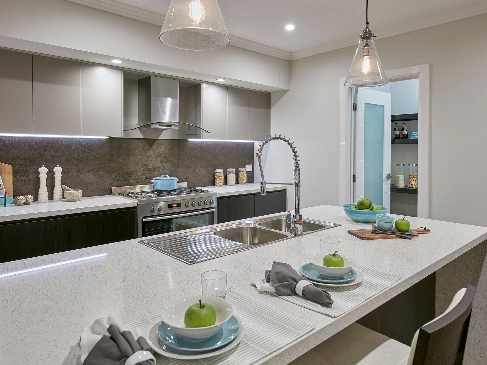 19 Koorala Gardens, Jordan Springs NSW 2747, Jordan Springs - Thumbnail 2