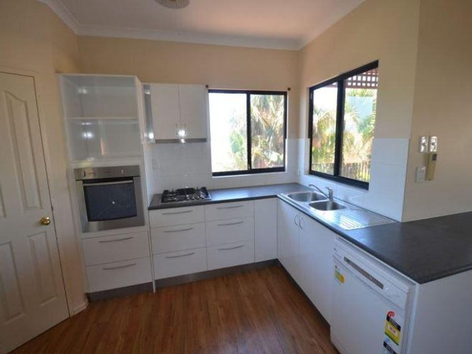 21 Thompson Street, Port Hedland WA 6721, Port Hedland - Thumbnail 3