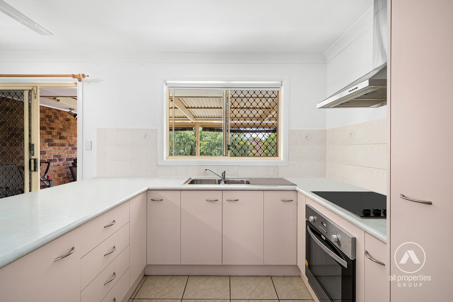 65 Julie Street, Crestmead QLD 4132, Crestmead - Thumbnail 6