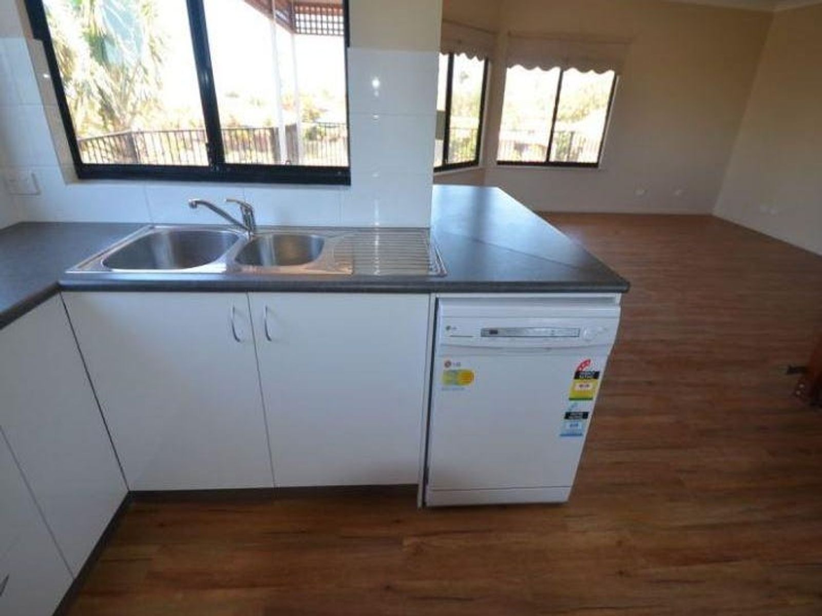 21 Thompson Street, Port Hedland WA 6721, Port Hedland - Thumbnail 4