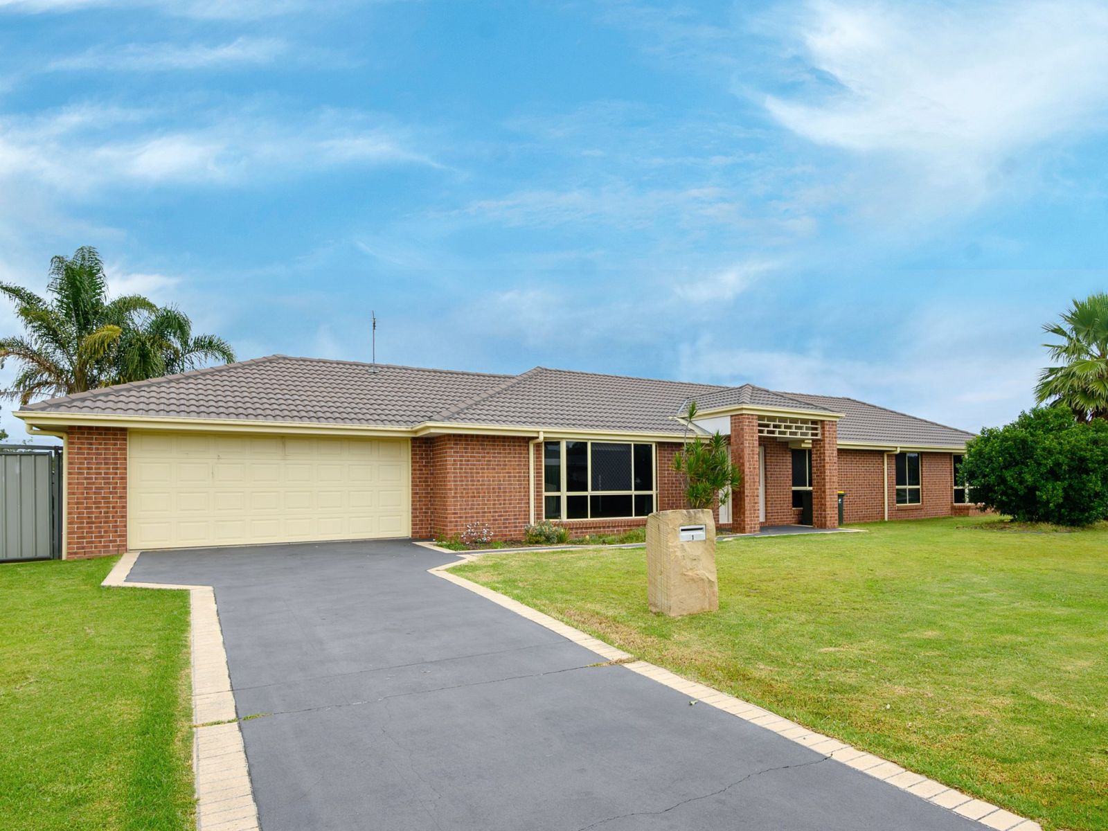 1 Charisma Court, Warwick - Thumbnail 5
