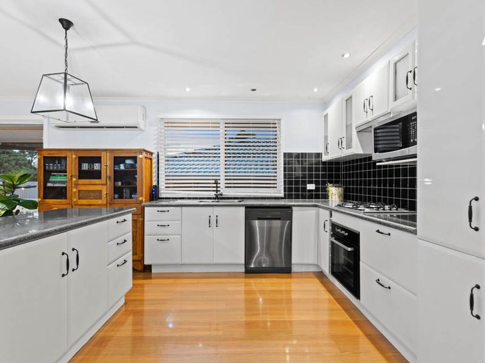8 Indigofera Way, Langwarrin, VIC 3910, Langwarrin - Thumbnail 4