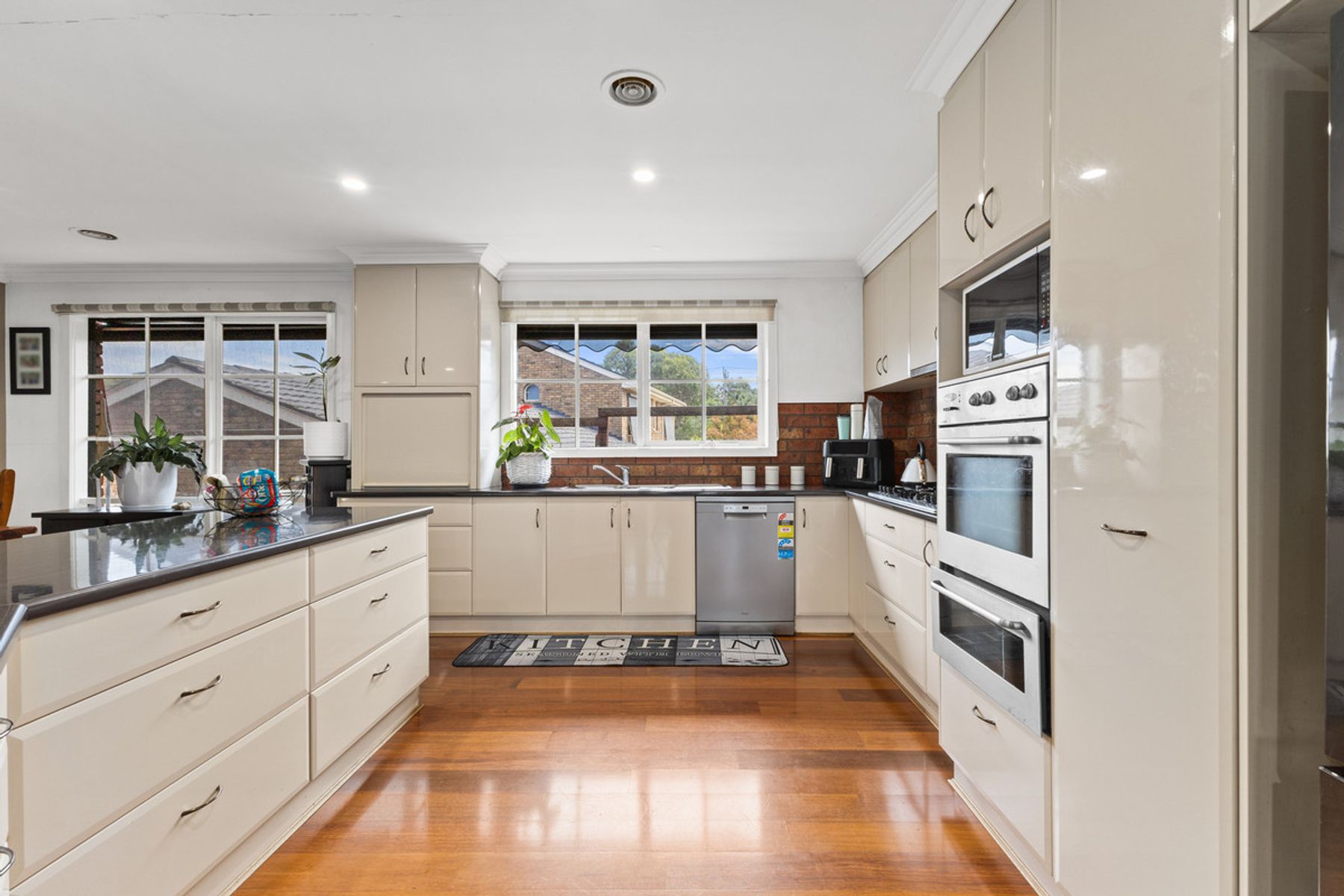 1-2 Rainbird Court, Traralgon VIC 3844, Traralgon - Thumbnail 5