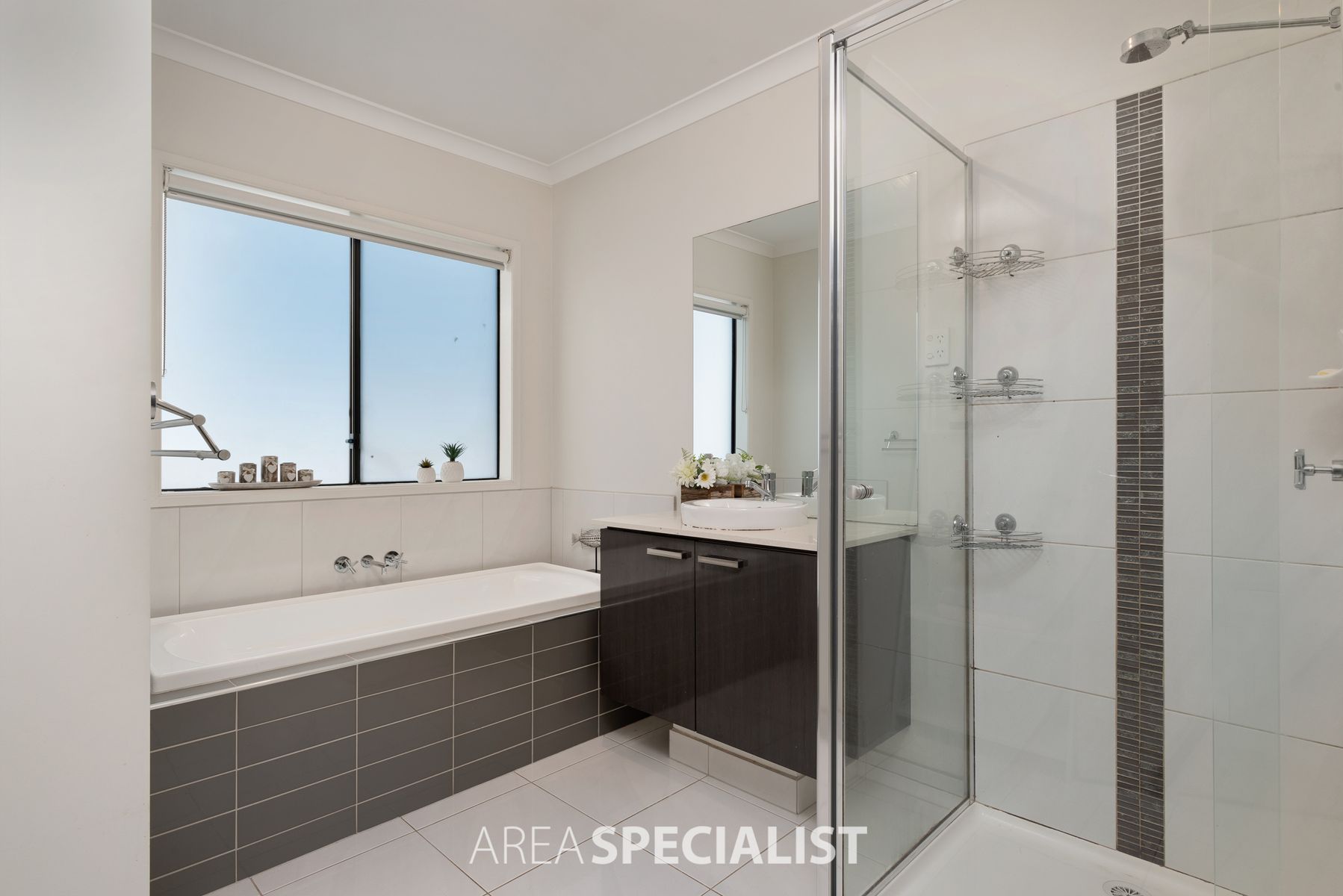 14 Davenport Crescent, Cranbourne West, VIC 3977, Cranbourne West - Thumbnail 5