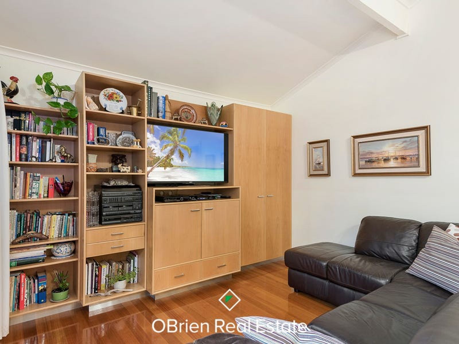 72 William Hovell Drive, Endeavour Hills, VIC 3802, Endeavour Hills - Thumbnail 4