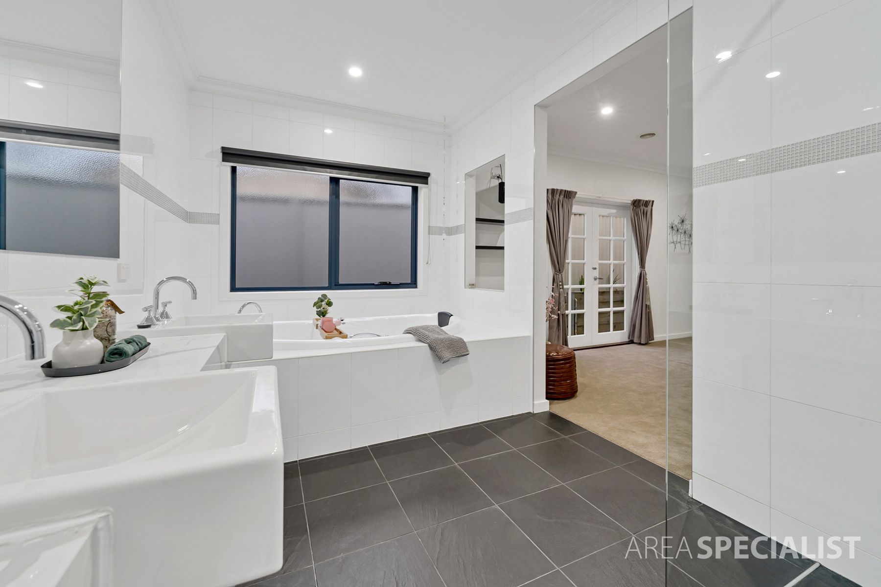 5 Winton Retreat, Cranbourne East, VIC 3977, Cranbourne East - Thumbnail 5