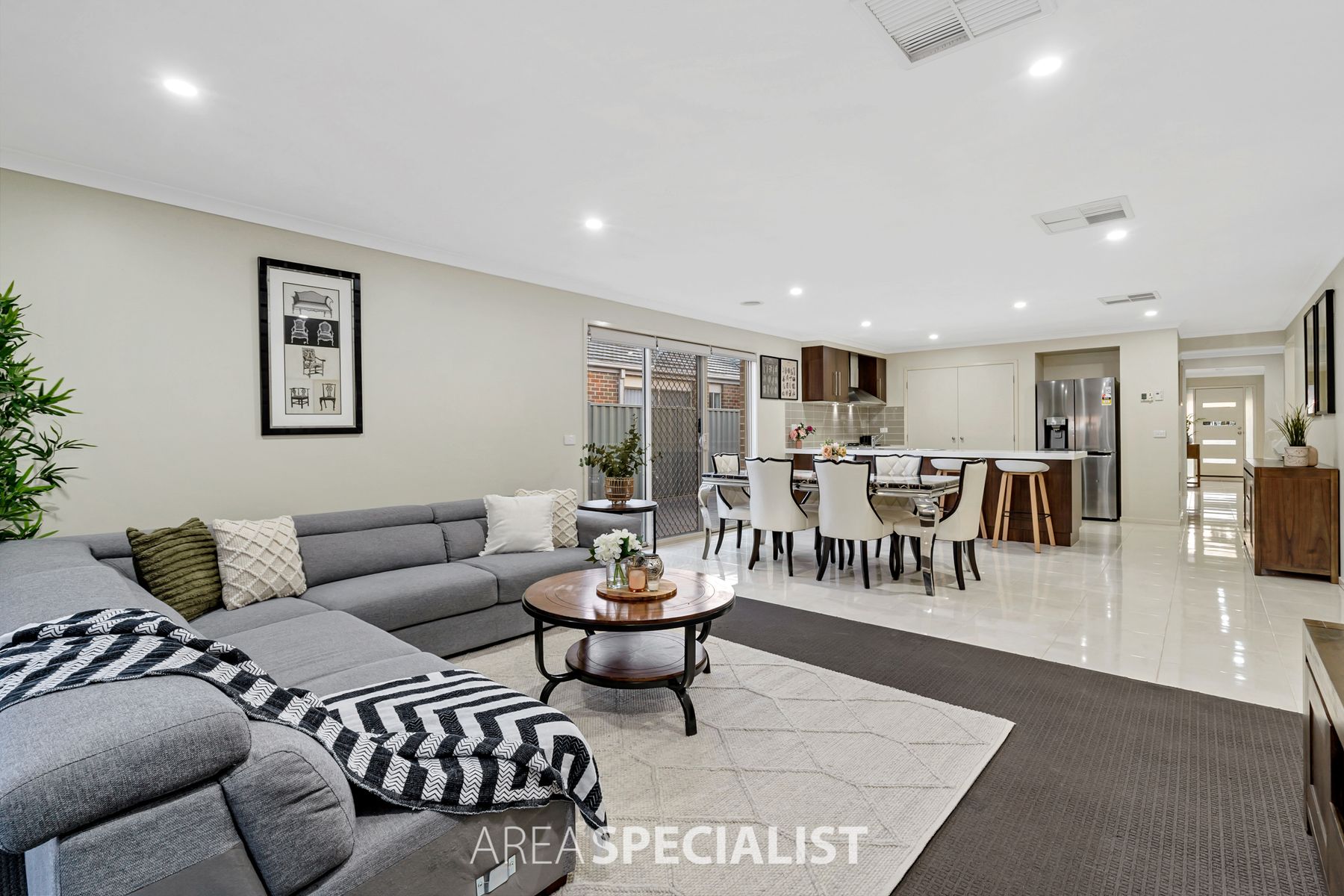 50 Ardent Crescent, Cranbourne East, VIC 3977, Cranbourne East - Thumbnail 5