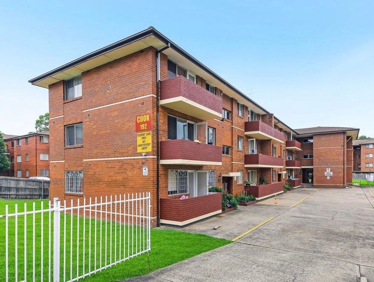 11/192 Sandal Crescent, Carramar NSW 2163, Carramar - Thumbnail 2