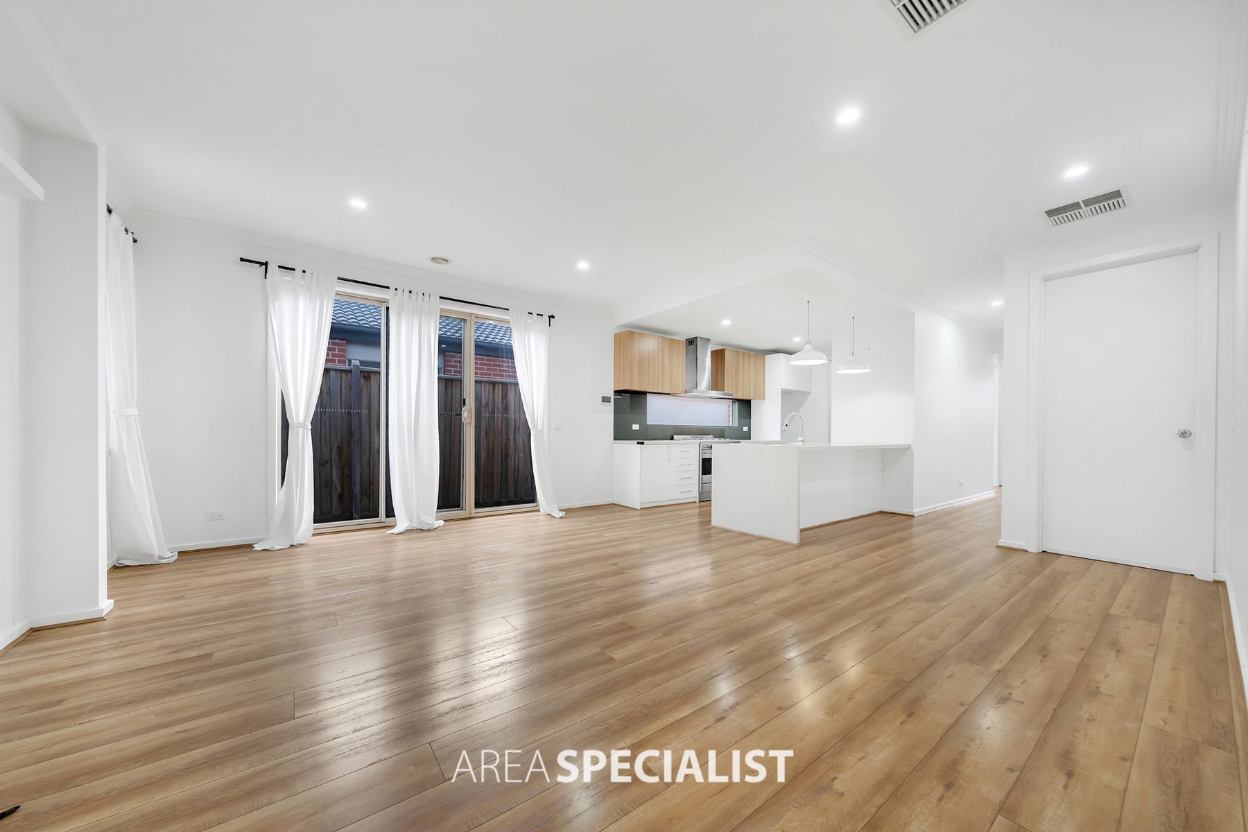 25 Limonium Crescent, Lyndhurst, Lyndhurst - Thumbnail 3