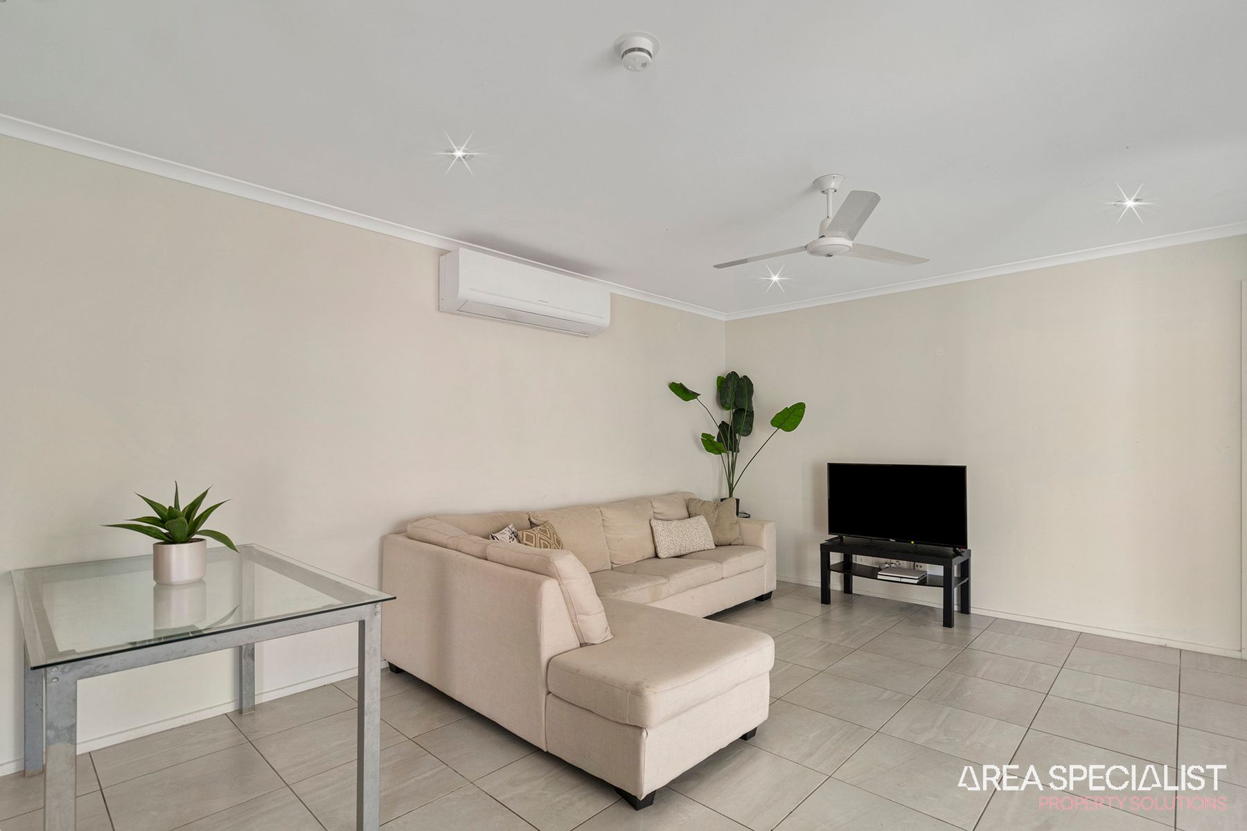 30 Lamington Drive, Redbank Plains, QLD 4301, Redbank Plains - Thumbnail 5