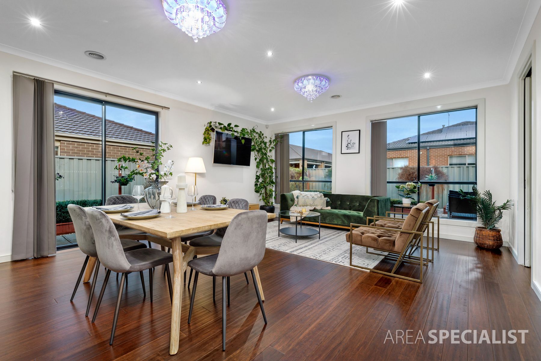 9 Barter Crescent, Cranbourne East, VIC 3977, Cranbourne East - Thumbnail 6