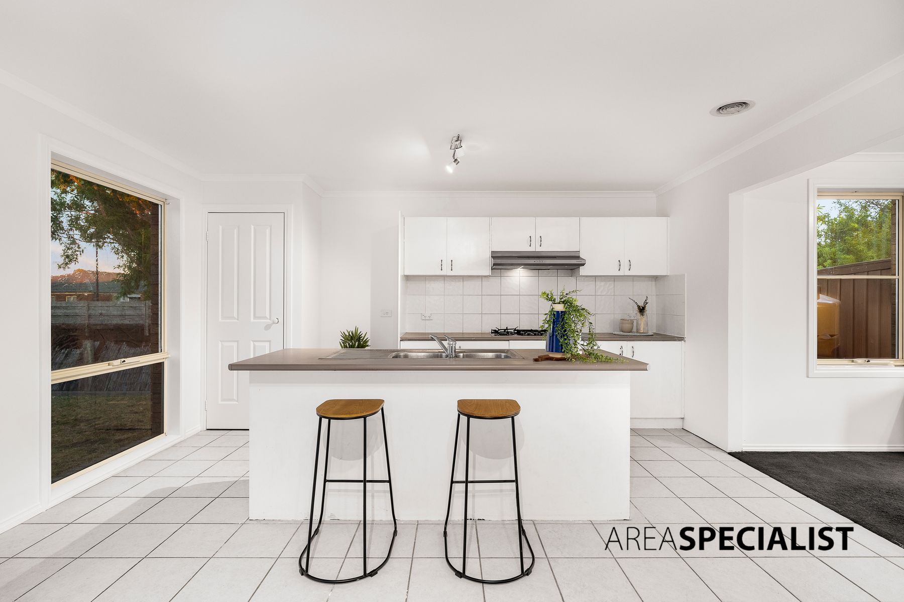 43 Honey Myrtle Way, Cranbourne, Cranbourne - Thumbnail 6
