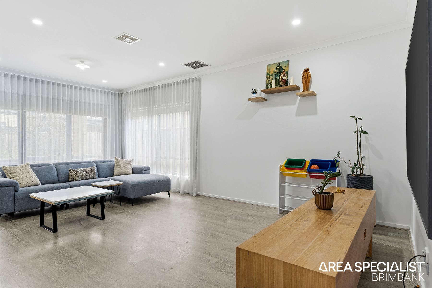 32 Ishalana Street, Truganina, VIC 3029, Truganina - Thumbnail 7
