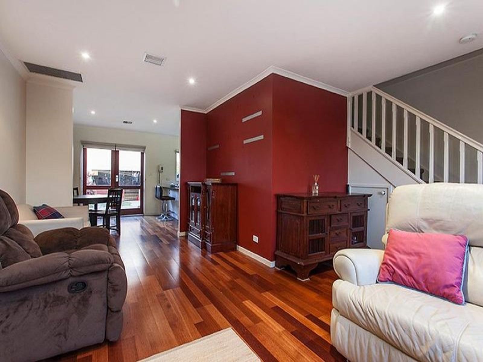 134A Kensington rd, Kensington - Thumbnail 2