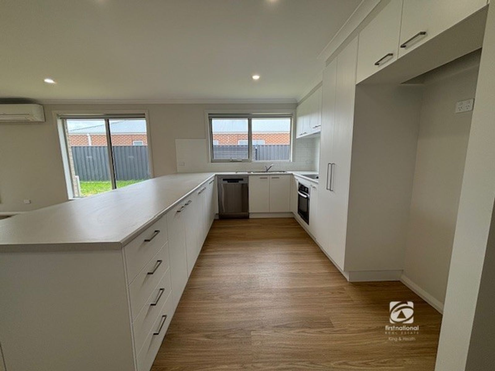 7 Blake Avenue, Paynesville VIC 3880, Paynesville - Thumbnail 3