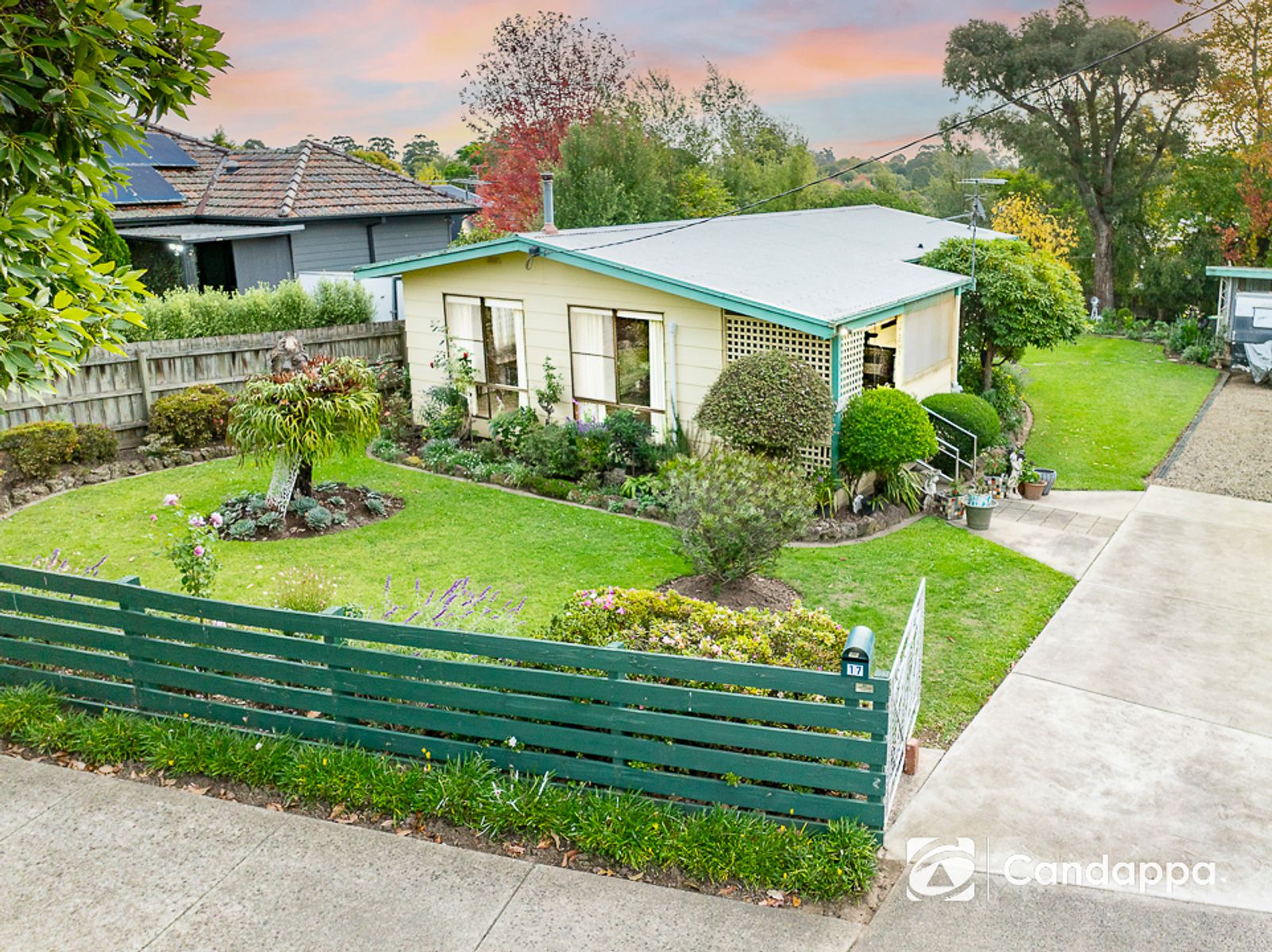 17 HEARN STREET, Drouin VIC 3818, Drouin - Image 1