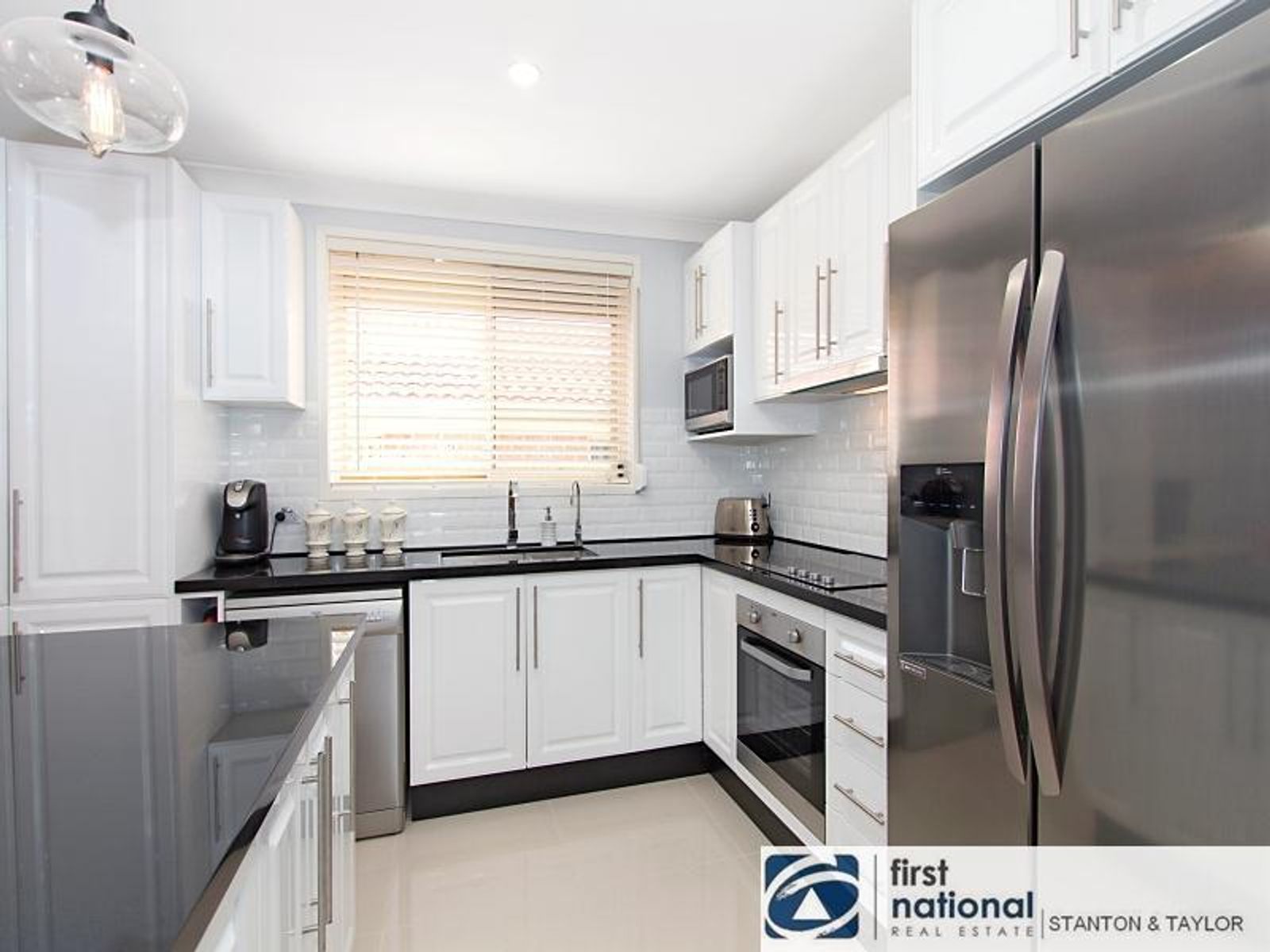 8B Raschke Street, Cambridge Park - Thumbnail 6