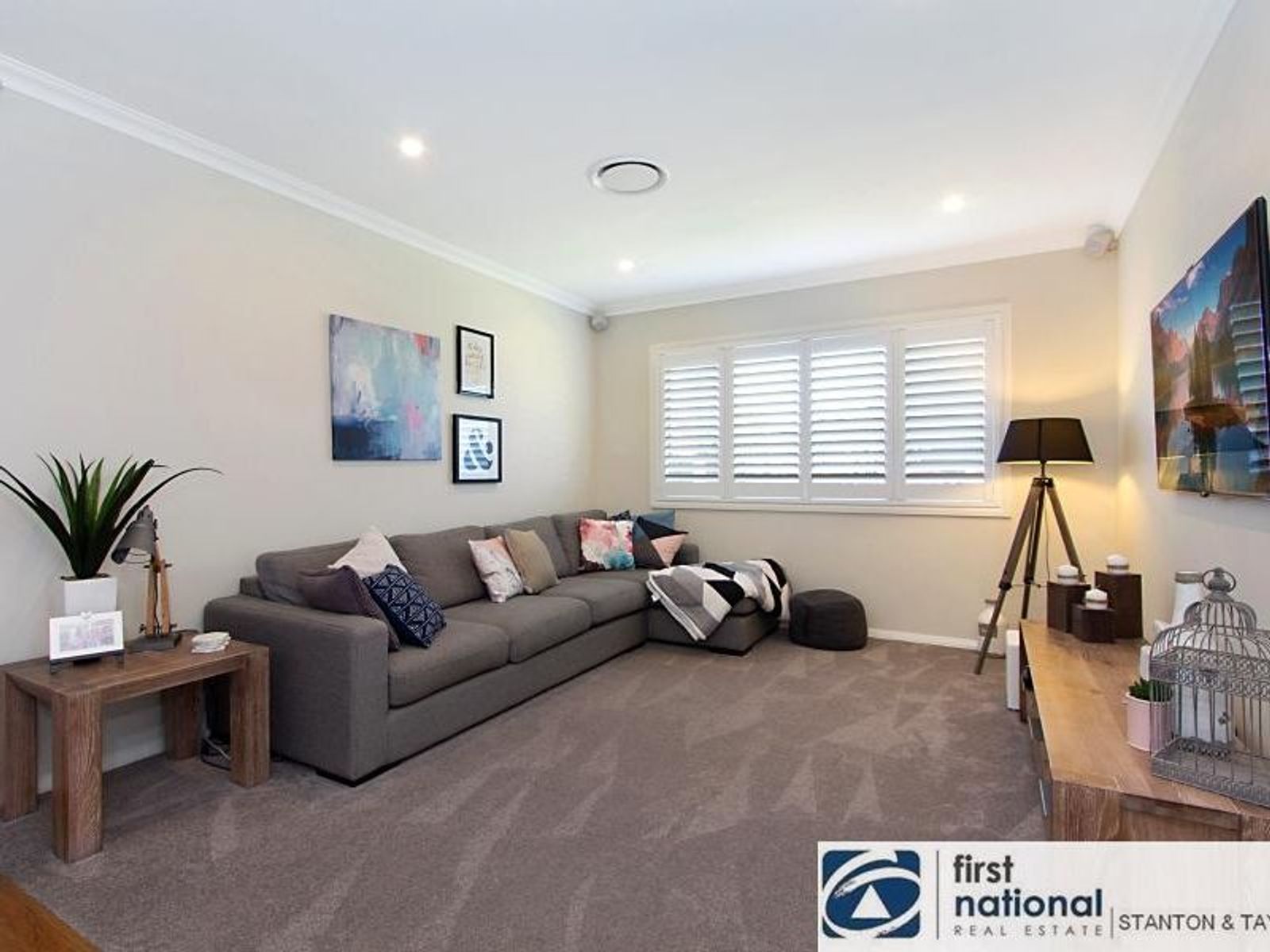 56 Montague Drive, Jordan Springs - Thumbnail 5