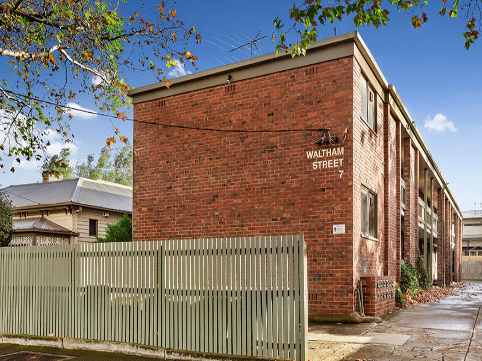 5/7 Waltham Street, Flemington - Thumbnail 3