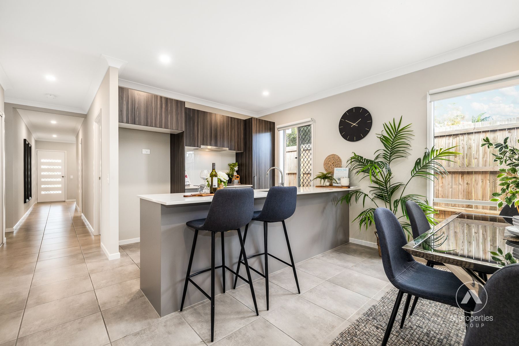 56 Spruce Circuit, Hillcrest QLD 4118, Hillcrest - Thumbnail 4