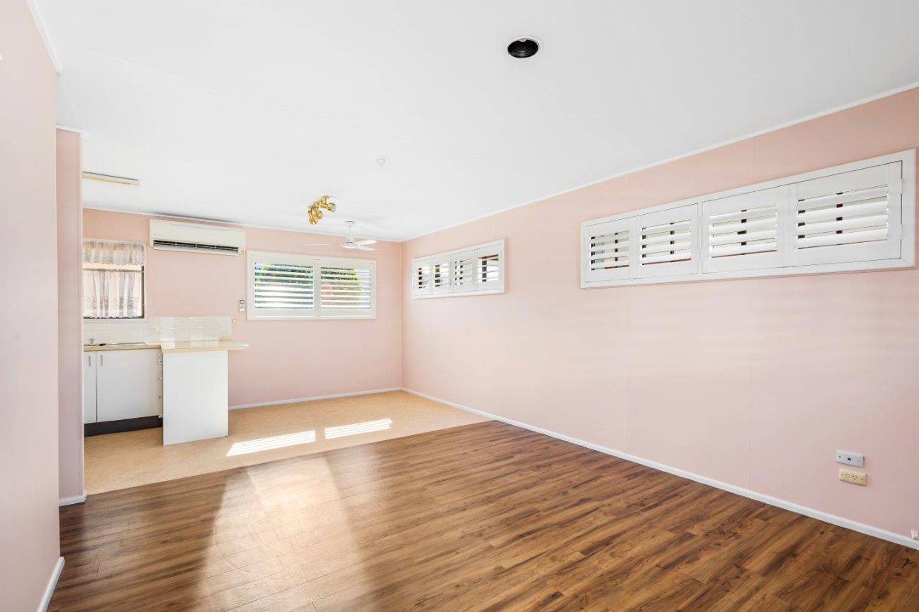 1/4 Birdwood Street, Golden Beach QLD 4551, Golden Beach - Thumbnail 4