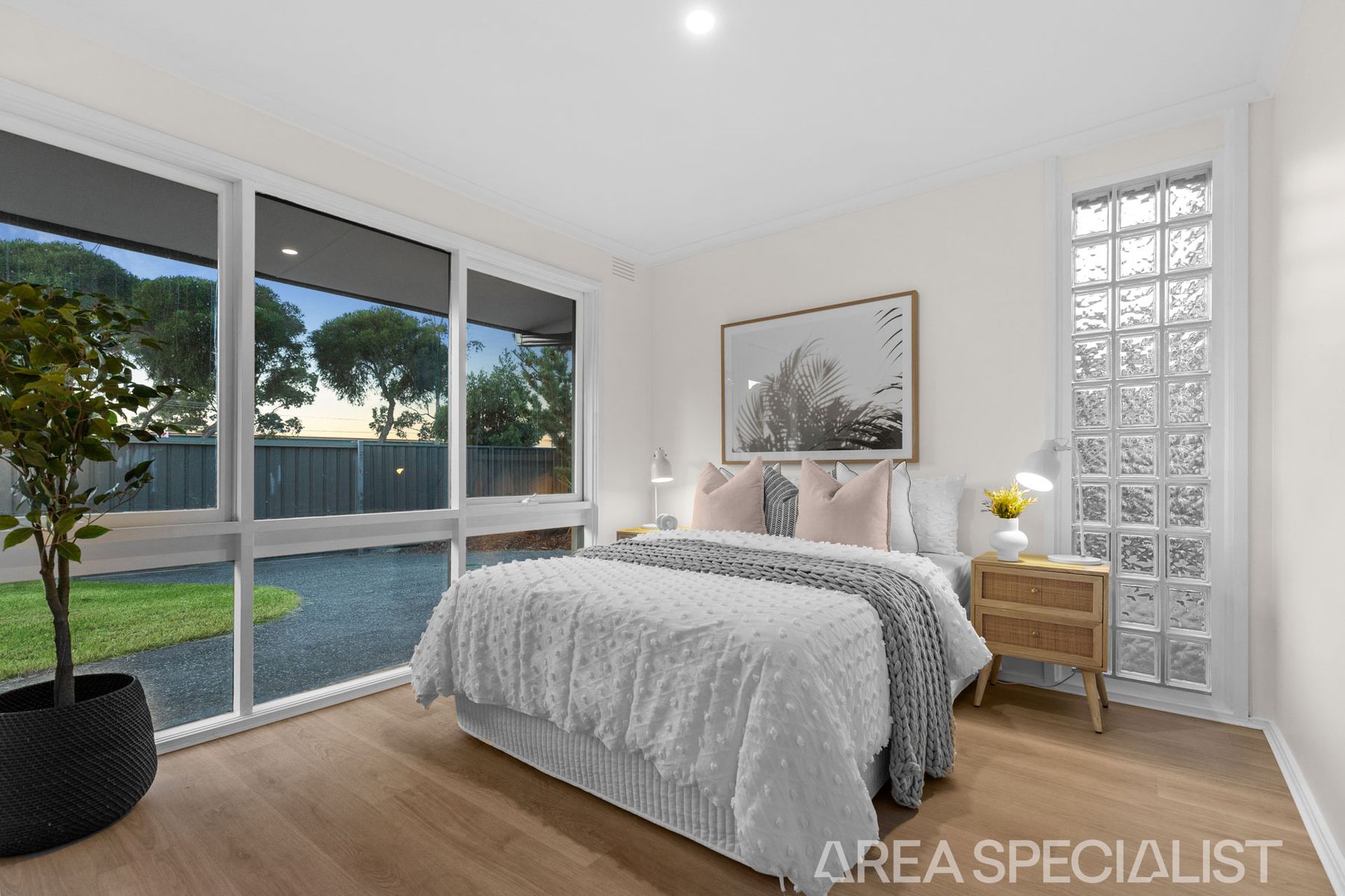 319 Cranbourne Road, Frankston, Frankston - Thumbnail 8