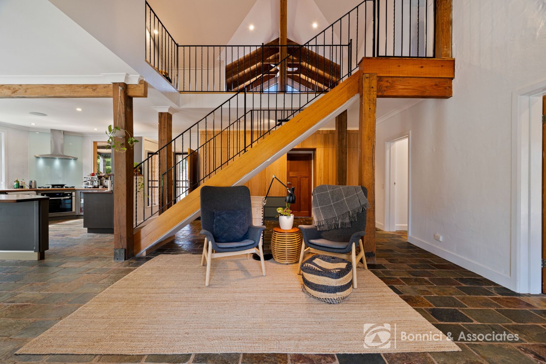 7 Mansion Road, Beechworth VIC 3747, Beechworth - Thumbnail 3