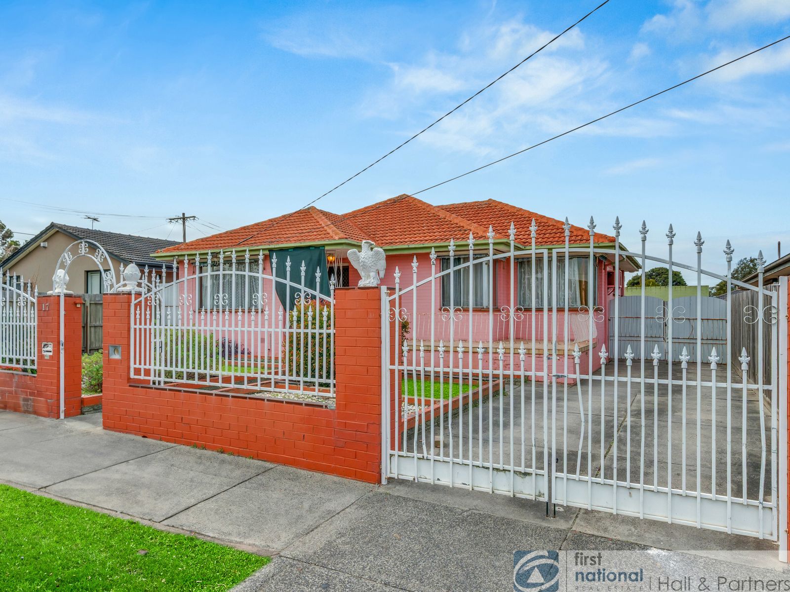 17 Central Avenue, Dandenong North VIC 3175
