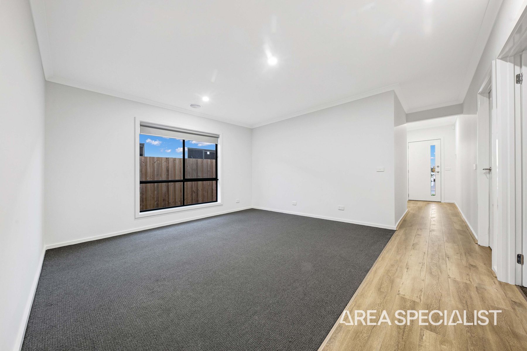 56 Sparrowhawk Crescent, Deanside, Deanside - Thumbnail 2