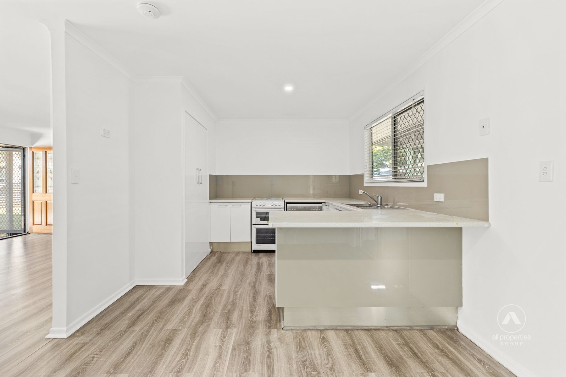1/20 Homebush Drive, Regents Park QLD 4118, Regents Park - Thumbnail 2