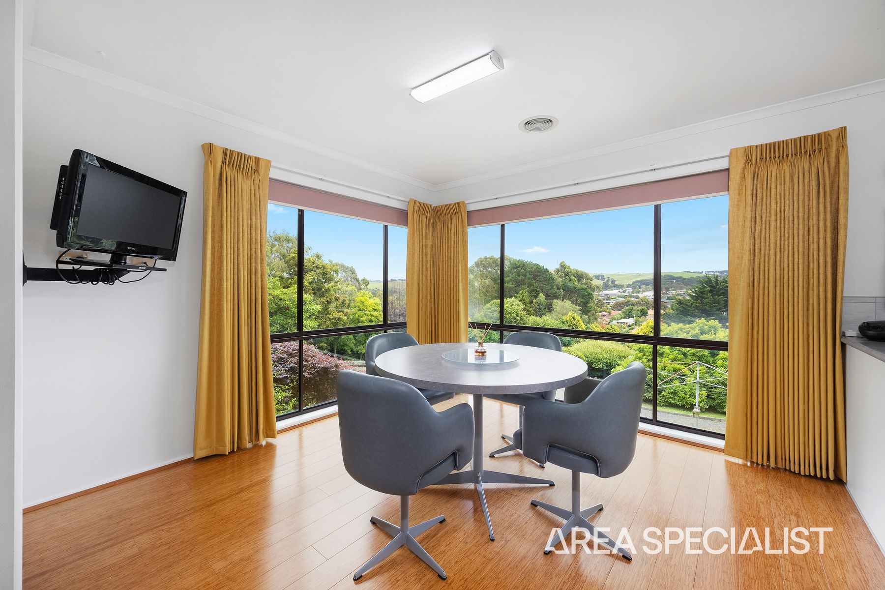 10 Bena Road, Korumburra, VIC 3950, Korumburra - Thumbnail 5