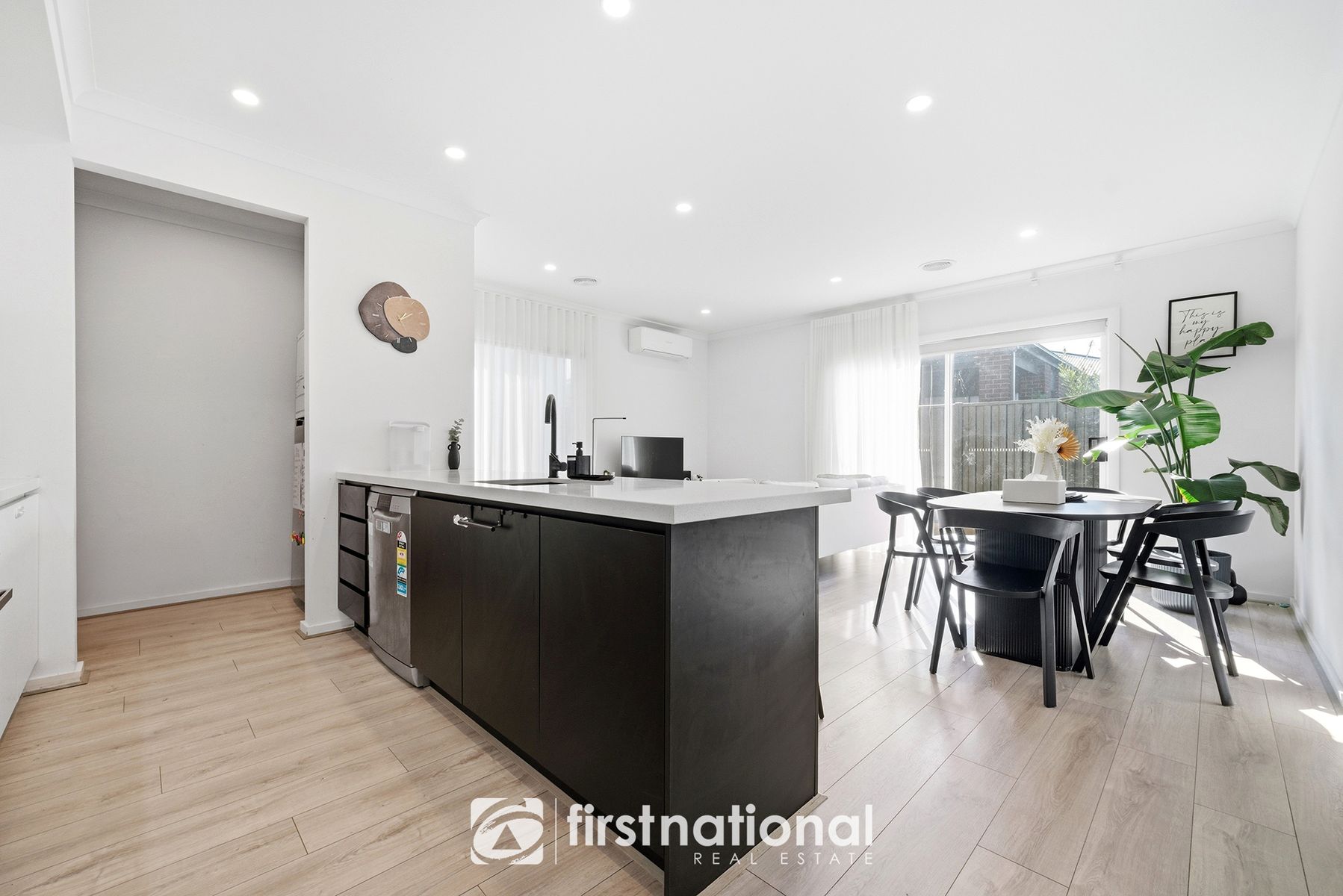 9 Yoho Road, Clyde VIC 3978, Clyde - Thumbnail 6