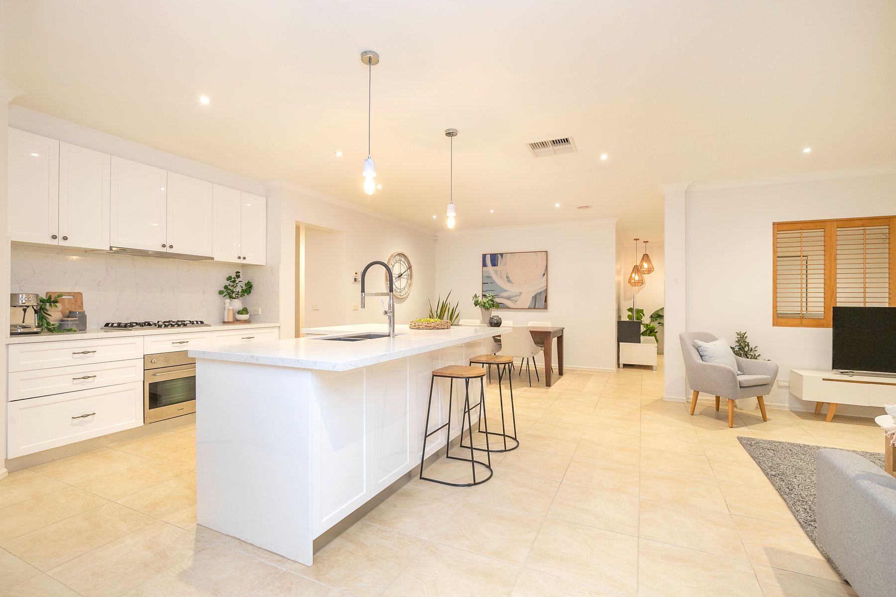 61 Windsor Boulevard, Derrimut, VIC 3026, Derrimut - Thumbnail 2