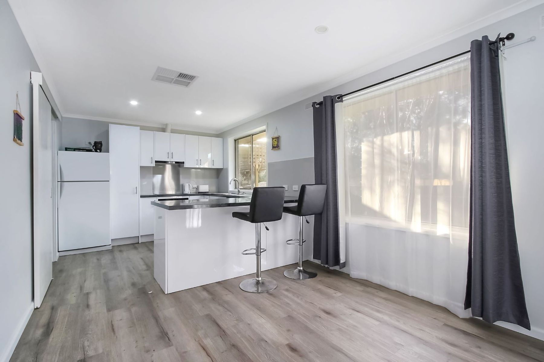 29 Crackenback Street, Thurgoona, NSW 2640, Thurgoona - Thumbnail 4