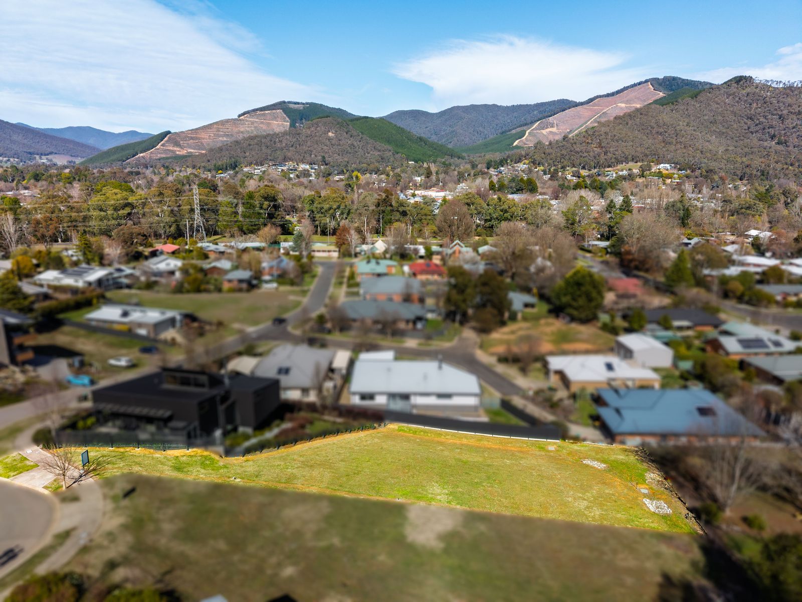 13 Blue Hills Rise, Bright VIC 3741, Bright - Thumbnail 3